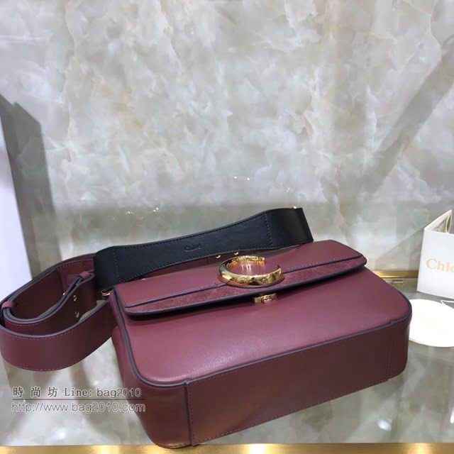 Chloe女包 克洛伊經典C形飾扣寬肩帶包包 Chole手提肩背斜挎包  jjh1376
